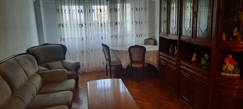 Chisinau /Basarabia, Apartament 5 camere 96 mp, etaj 5, bloc